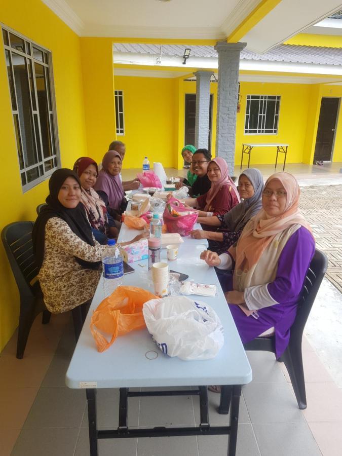 Room/Homestay Nazadja Sungai Besar Zewnętrze zdjęcie